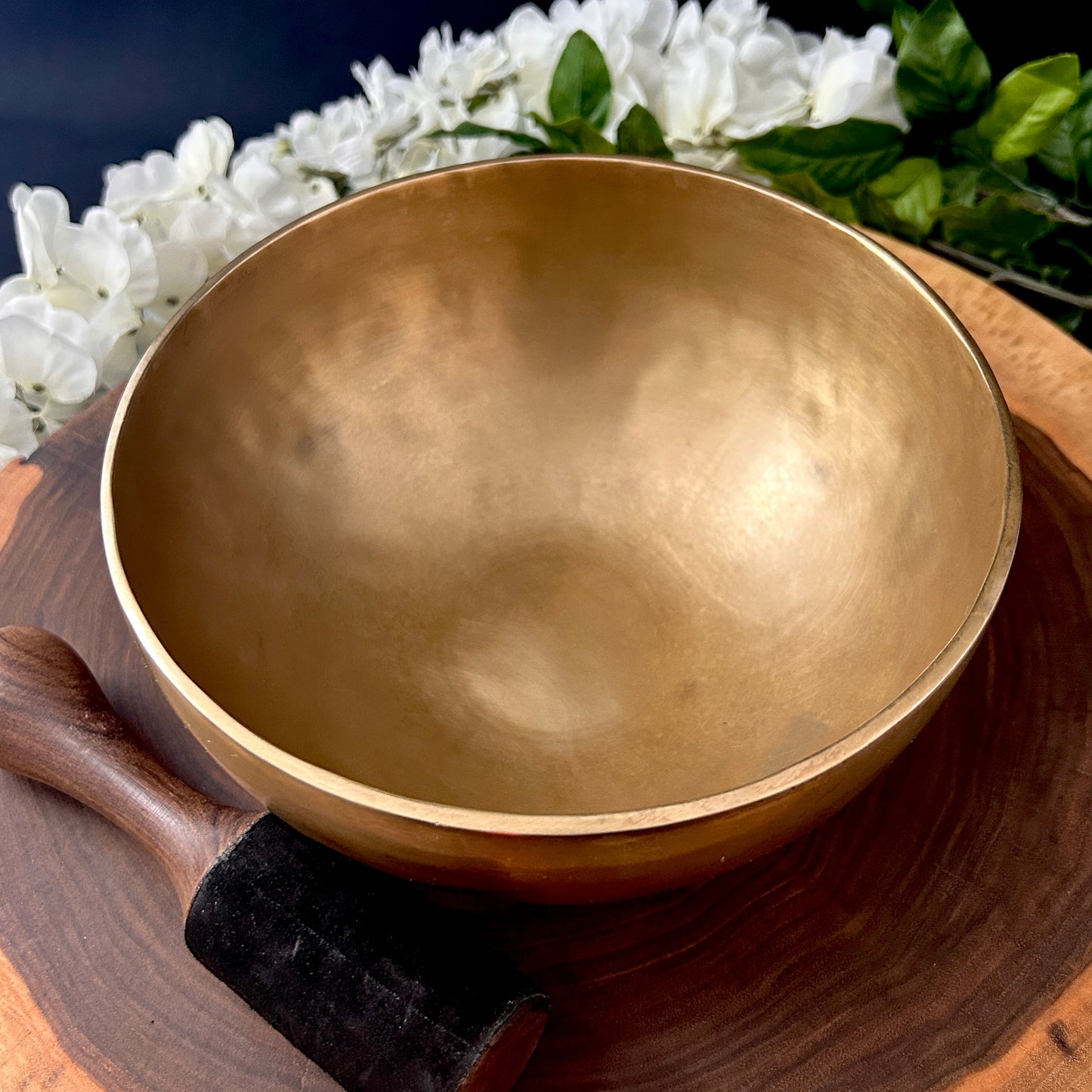 8" Tibetan Singing Bowl w/Mallet