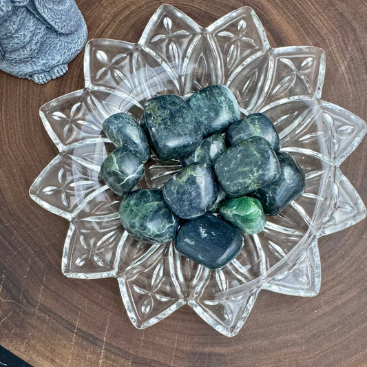 Green Kyanite Tumbled