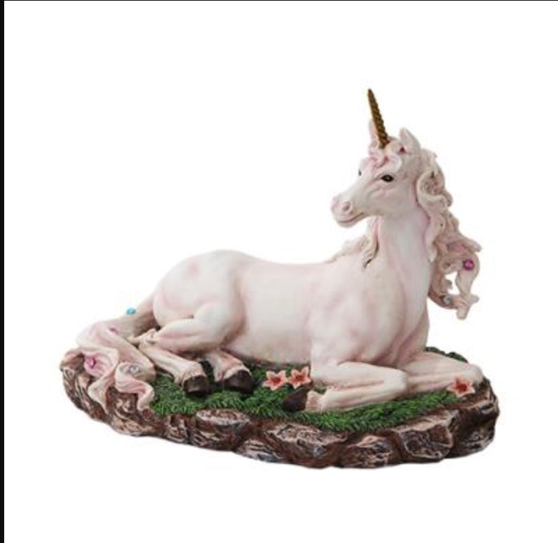 Unicorn Statue